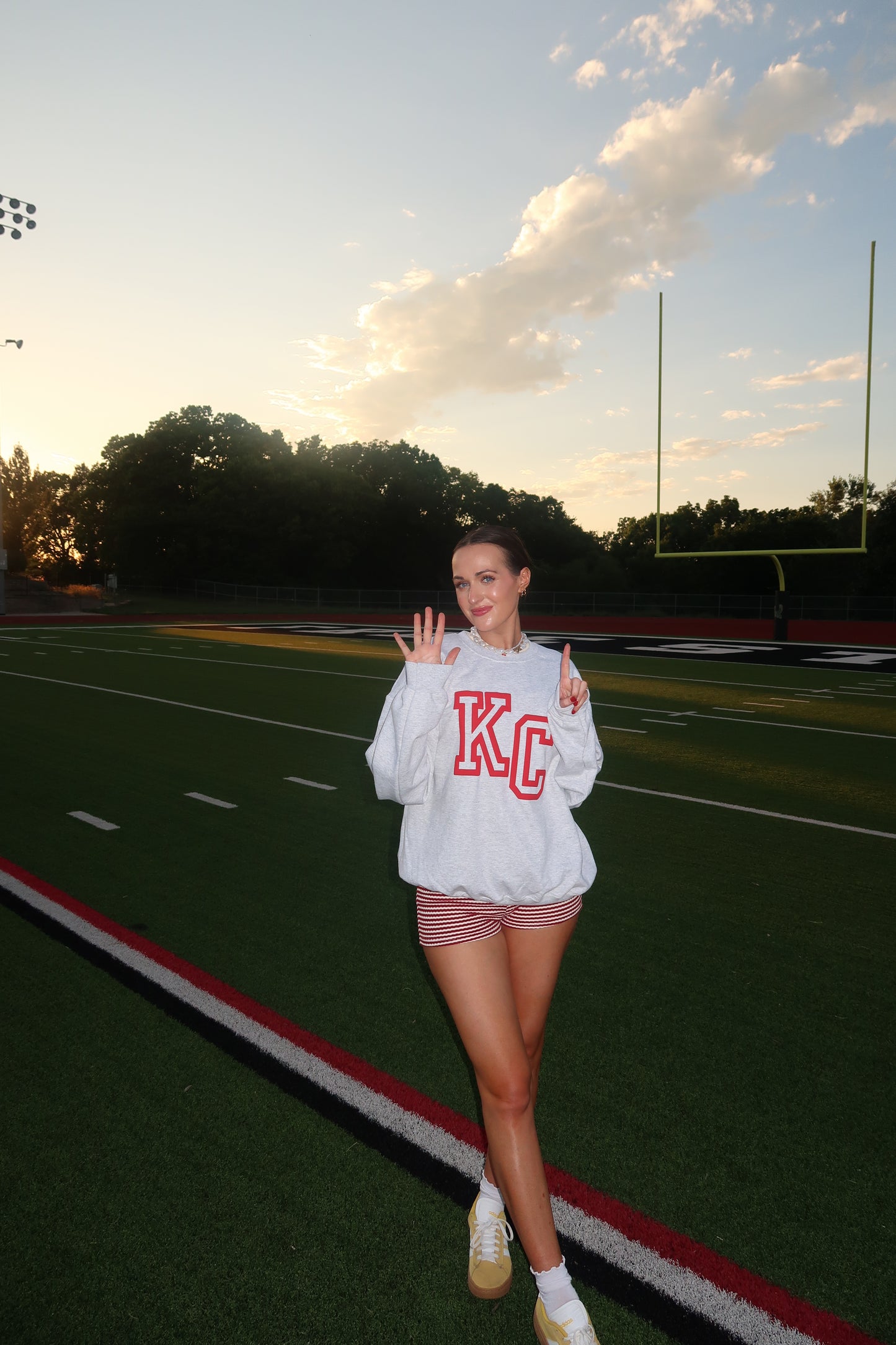 THE KC EVERYDAY CREWNECK SWEATSHIRT